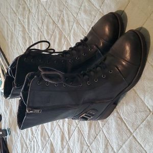 Womens White Mountain Fiord Front Laced Side Zip Combat Boot